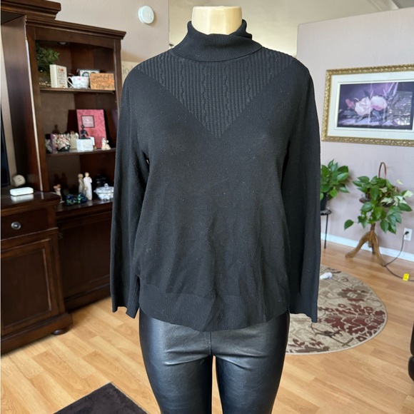 Select + Trend black long sleeve turtleneck sweater-size M - Picture 6 of 9